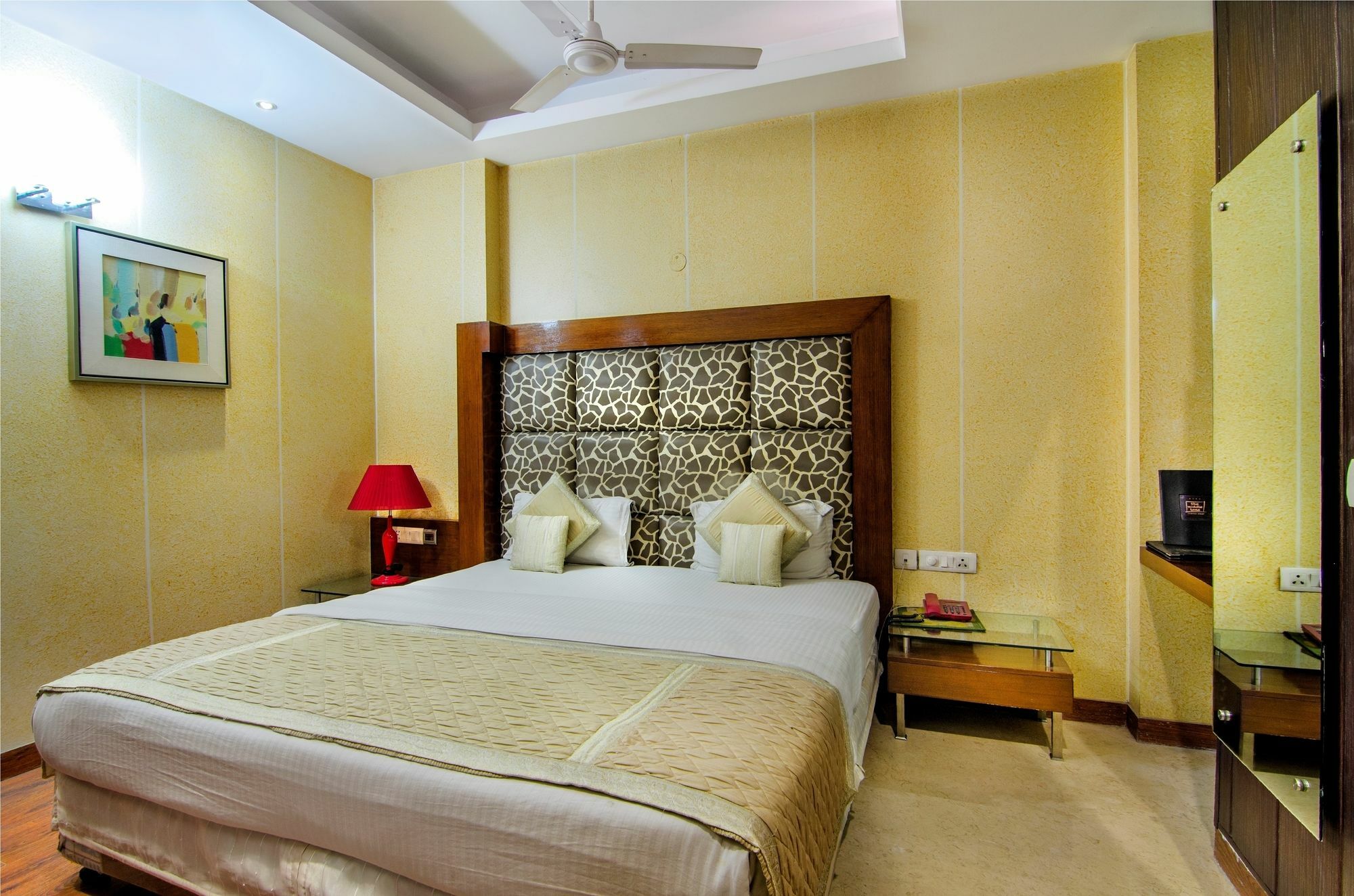 Omega Residency Hotel New Delhi Buitenkant foto