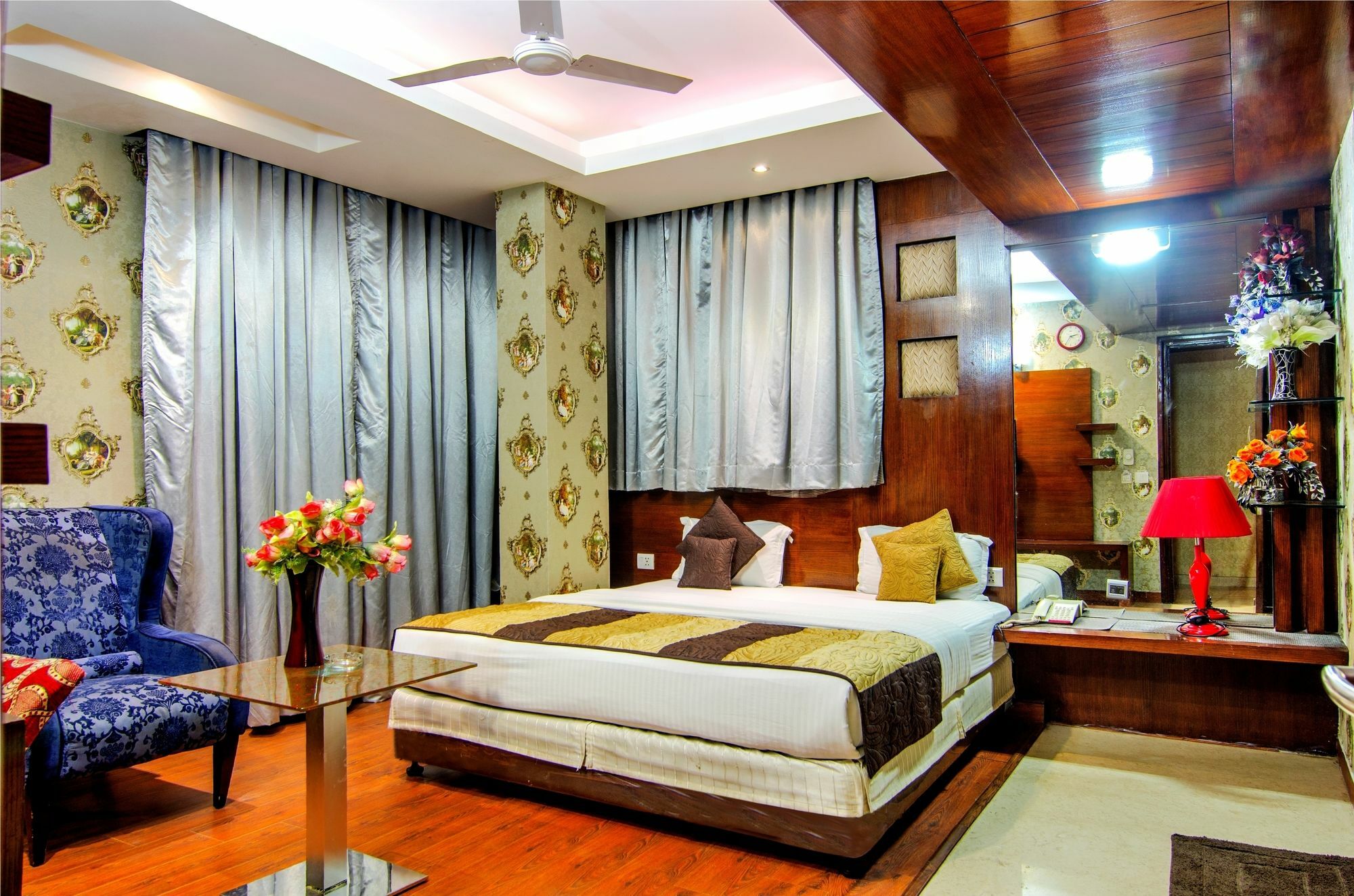 Omega Residency Hotel New Delhi Buitenkant foto